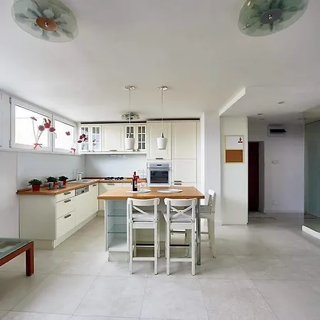 Apartment City Center/ 9-cio Osobowy Apartament