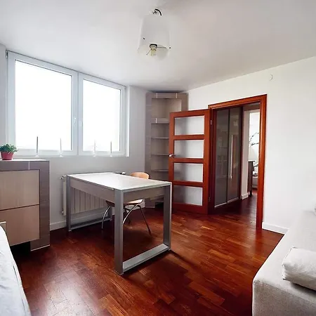City Center/ 9-cio Osobowy Apartament * Warsaw
